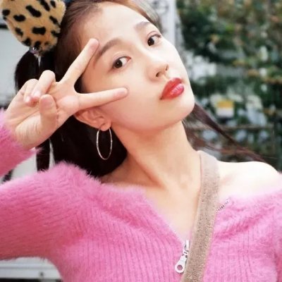 隔楼女孩:我们之间的层距